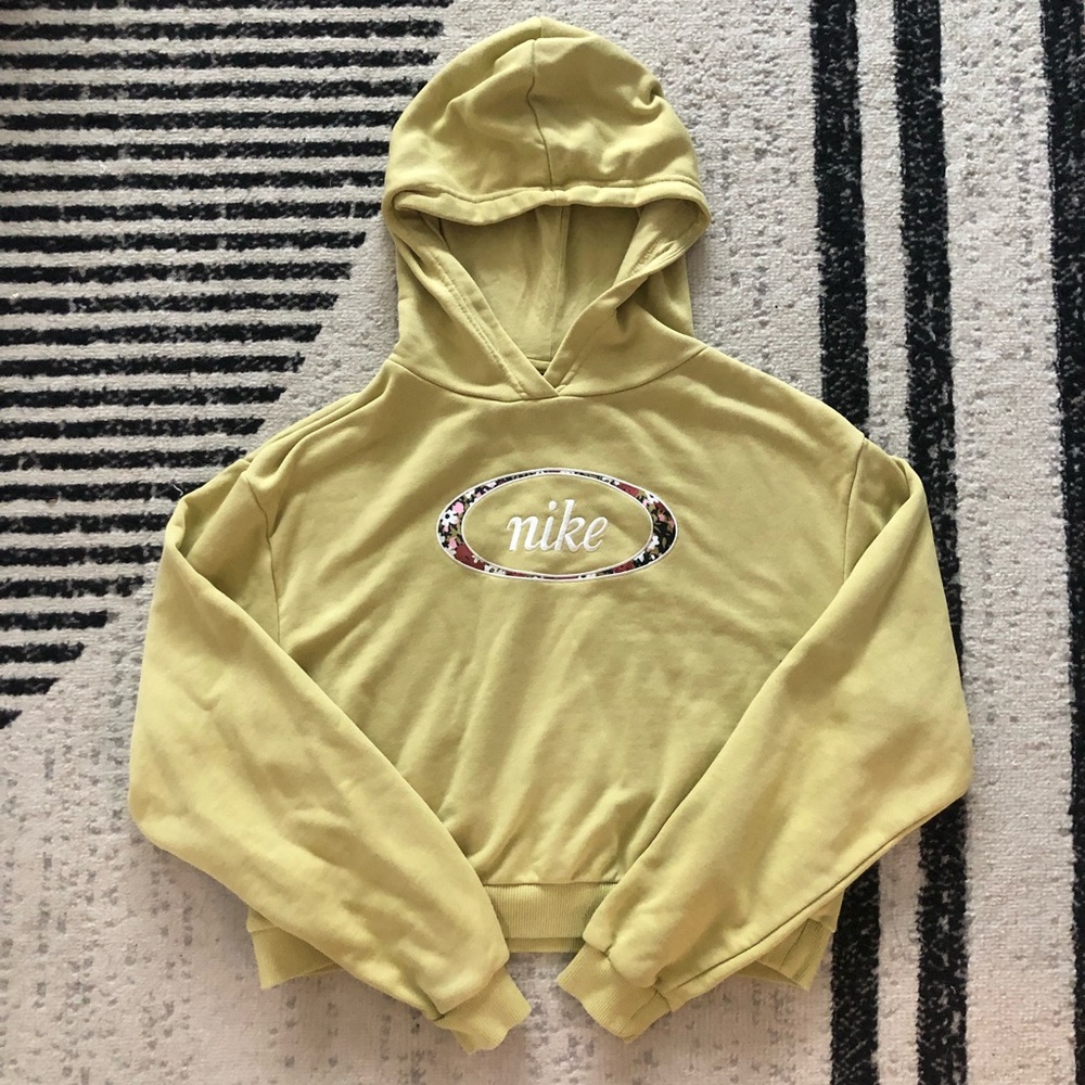 Nike Cropped Floral Hoodie